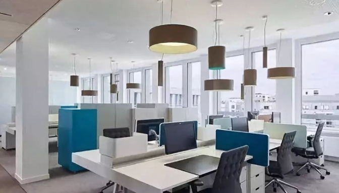 95平方米辦公室裝修應(yīng)該怎么做?